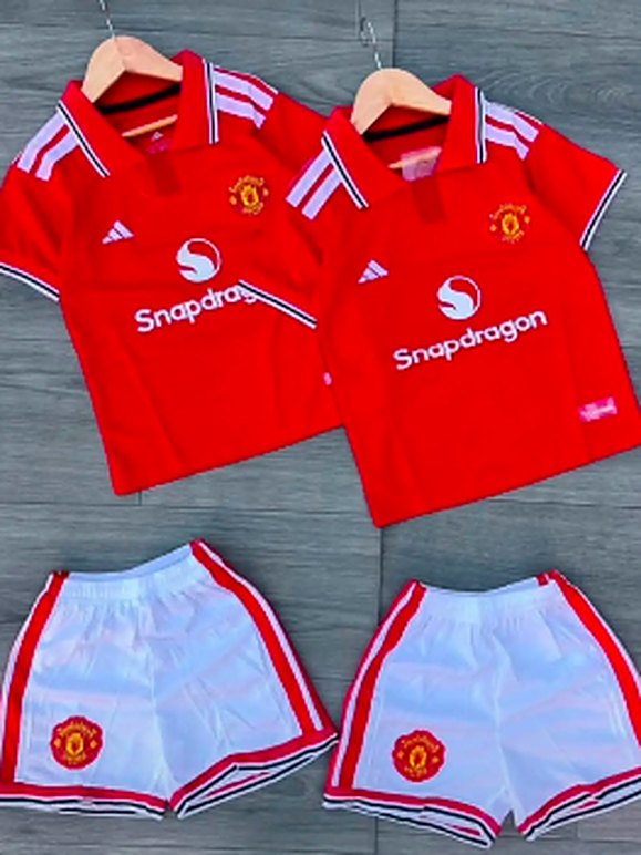 Kids Manchester United kit sets